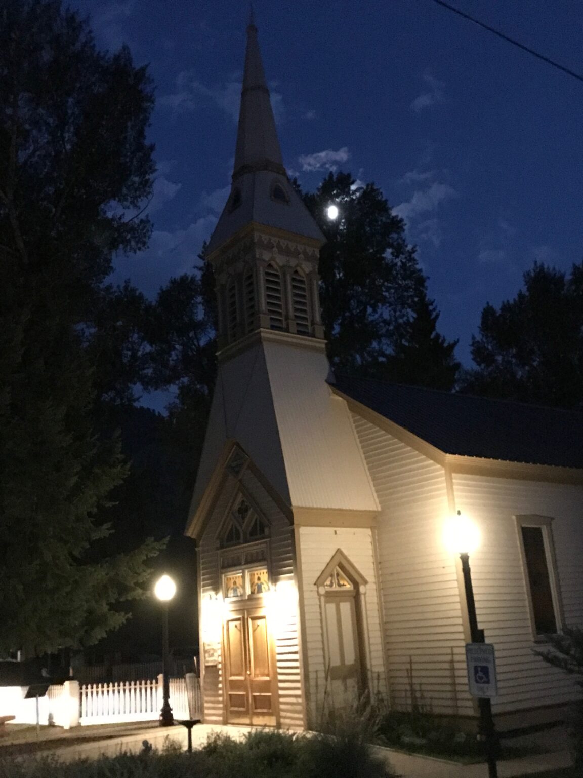 Maundy Thursday Community Presbyterian Church
